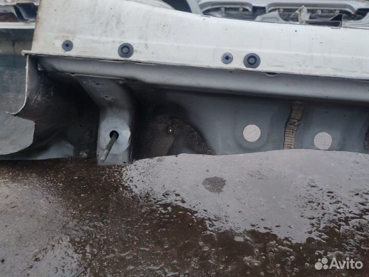 Порог кузова Toyota Land Cruiser 100