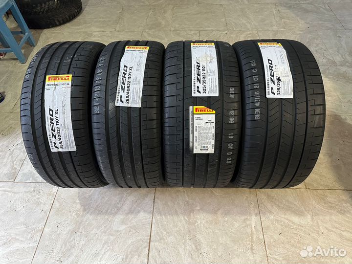 Pirelli P Zero 285/40 R22 и 325/35 R22