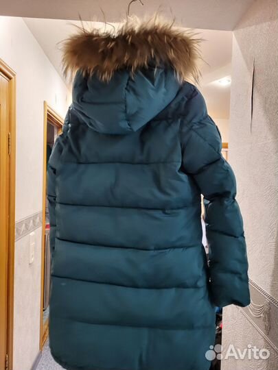 Продам пуховик для девочки