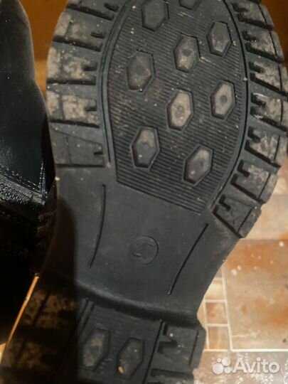 Сапоги для девочки