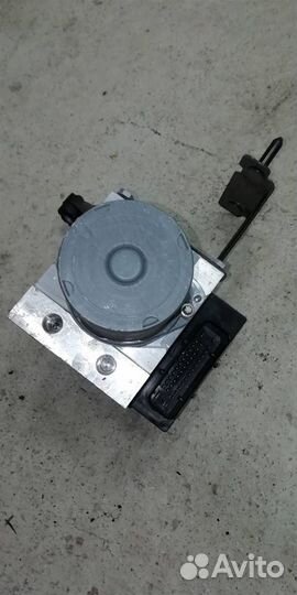 Блок ABS BMW X3 E83