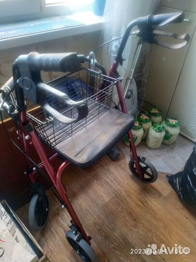 Ходунки для взрослых