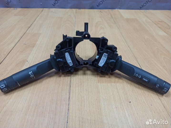 Подрулевой переключатель Opel Insignia хетчбэк