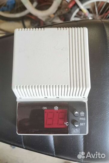 Термостат AKO 14610