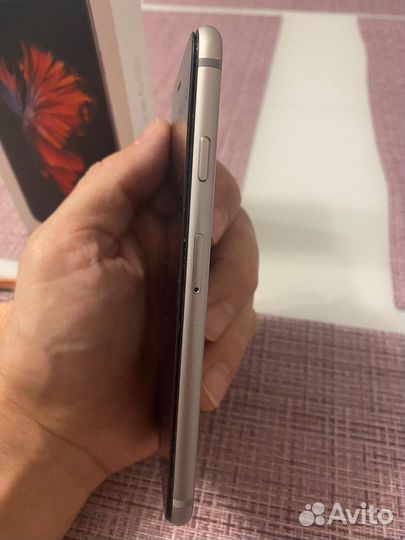 iPhone 6S, 32 ГБ