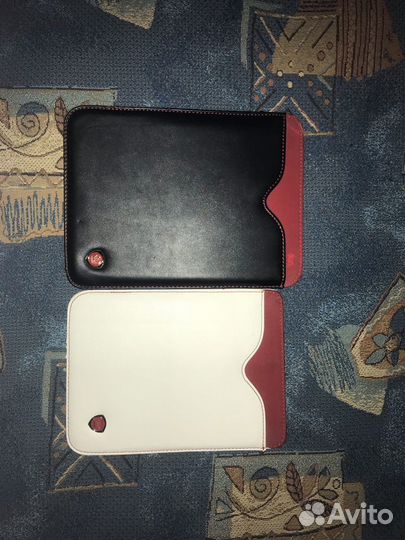 Чехлы для планшета