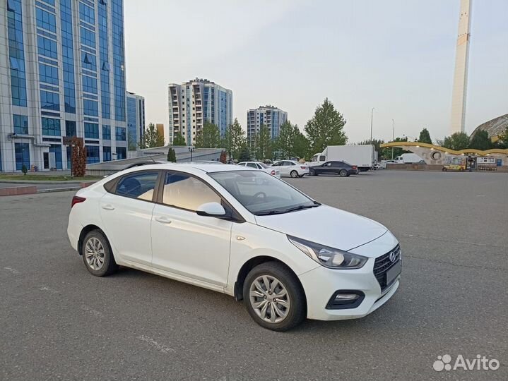 Hyundai Solaris 1.6 AT, 2018, 160 000 км