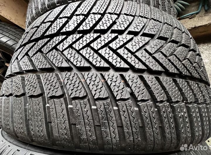 Bridgestone Blizzak LM-005 265/40 R21
