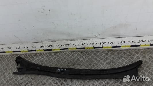 Накладка декоративная (жабо, дождевик) mitsubishi