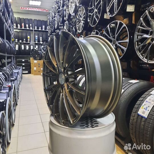 Литые Диски 7.0 R17 5*108 ET33 d60.1 Титан