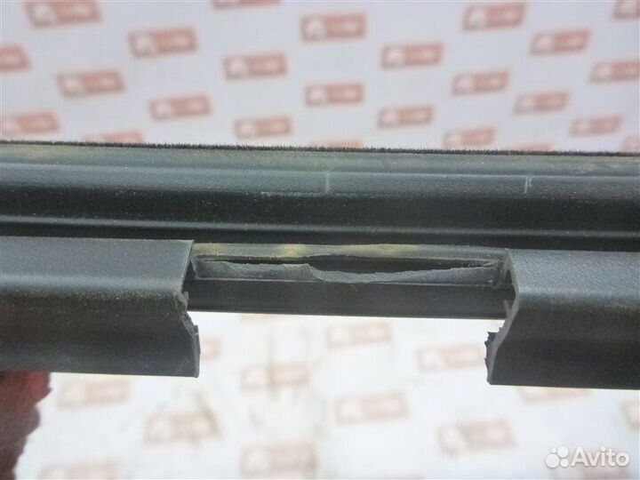 Уплотнитель стекла двери бархотка задний правый