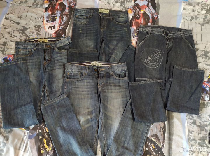 Джинсы для мальчика 140-152 см, новые
