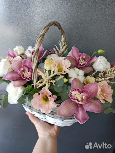 Корзина орхидей