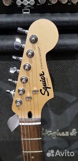 Fender squier bullet Stratocaster BSB электрогитар