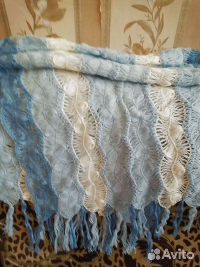 Палантин вязаный