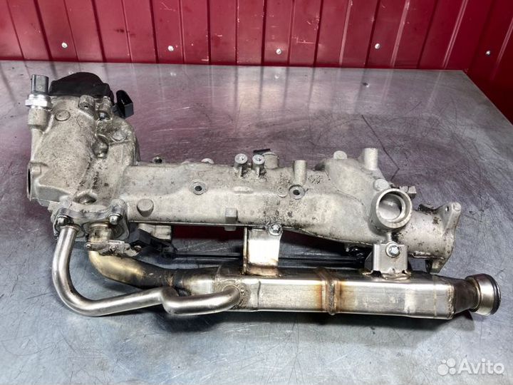 Коллектор впускной Mercedes C-Class W203 OM642 3.0