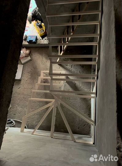 Металлоконструкции для лестниц