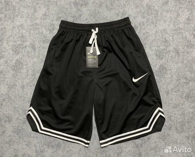 Шорты Nike