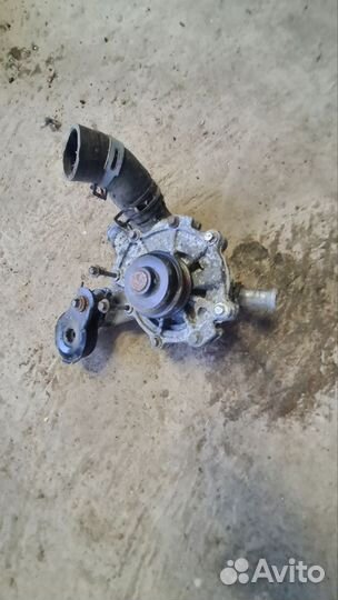 Помпа мазда мпв 3.0 Mazda Mpv LW5W GY