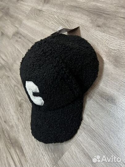 Бейсболка женская зимняя