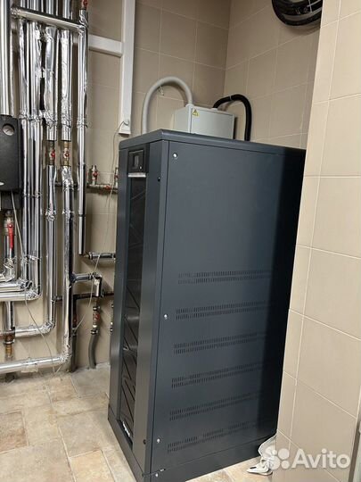 Источник бесперебойного питания