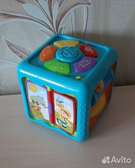 Развивающий кубик с 6 месяцев