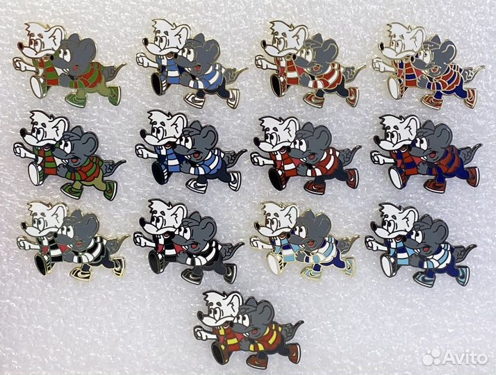 Коллекционные значки для болельщиков