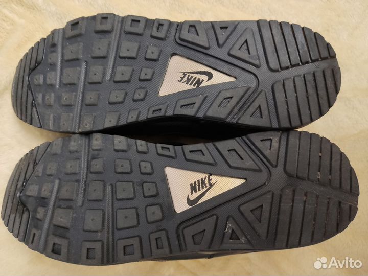 Кроссовки мужские 44 р и бу 46 р