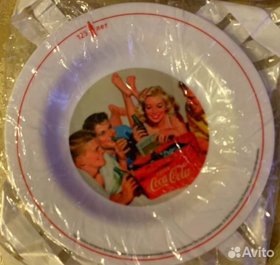 Набор коллекционных тарелок Кока-кола (4 штуки)