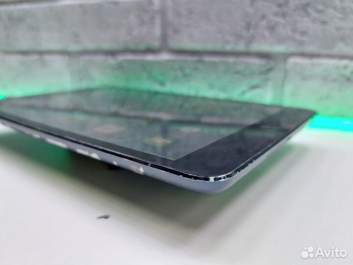Планшет Apple iPad mini 16Gb