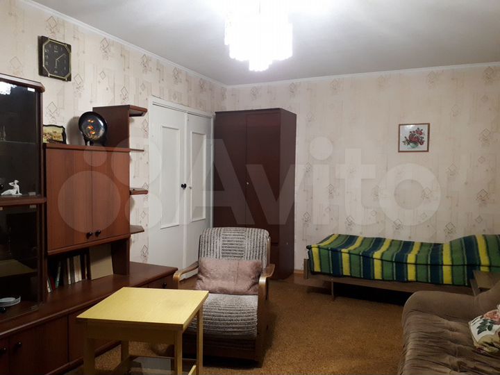 2-к. квартира, 56 м², 1/9 эт.