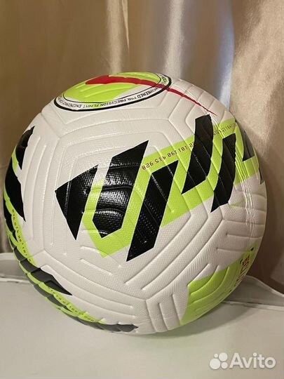 Футбольный мяч nike