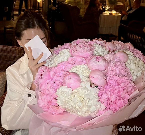 Горетнзии и пионы