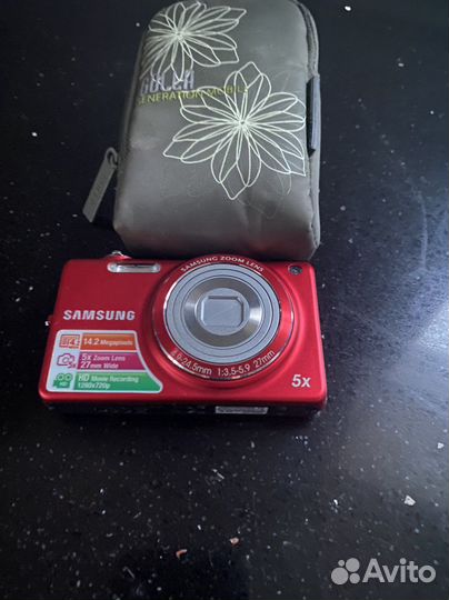 Компактный фотоаппарат