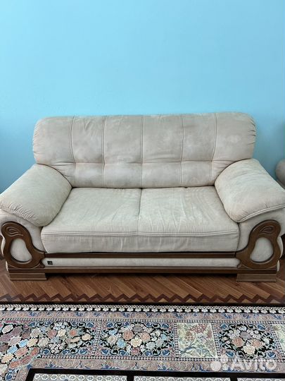 Диваны и холлы бу