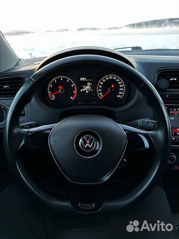 Volkswagen Polo 1.6 MT, 2015, 51 000 км объявление продам