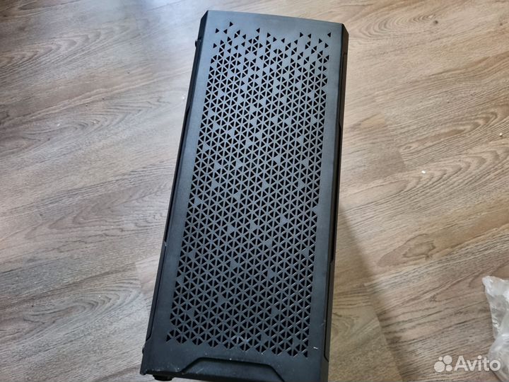 Новый корпус powercase mistral evo air