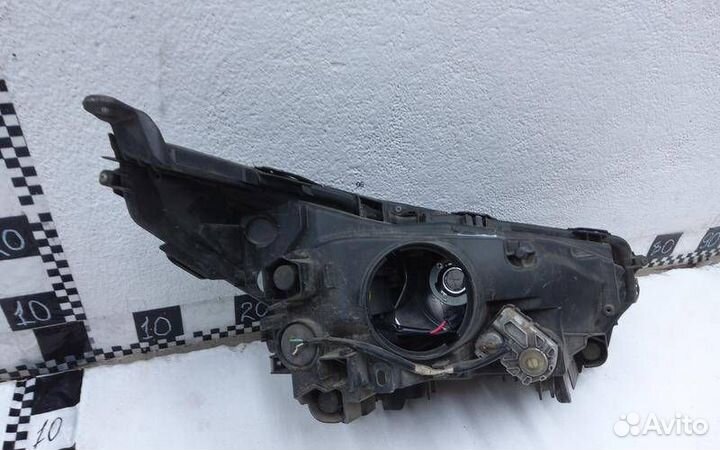 Фара передняя левая Lexus NX галоген LED, Lexus Lexus NX /2014 – 2017, I/ Внедорожник 5 дв