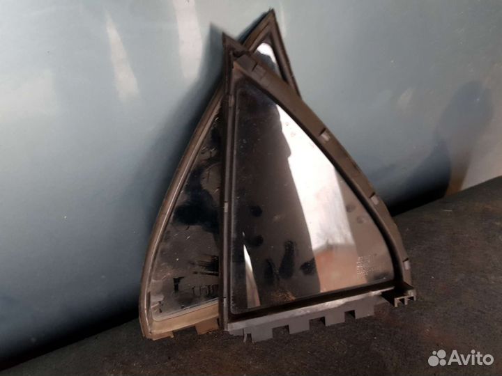 Форточка двери задняя правая Королла 120 седан