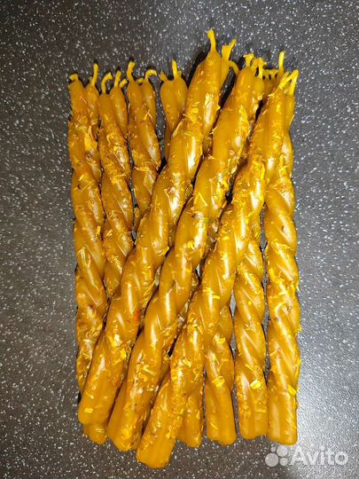 Желтая свеча скрутка, для восстановления сил