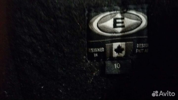 Коньки хоккейные