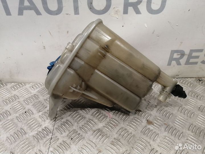 Бачок расширительный Audi A4