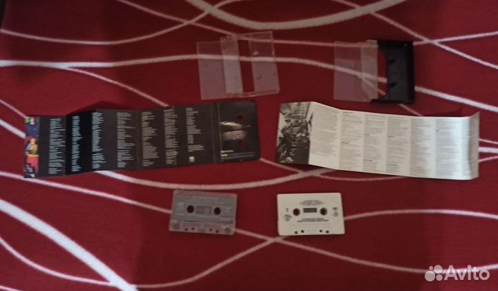 Аудиокассеты с записью,производства USA