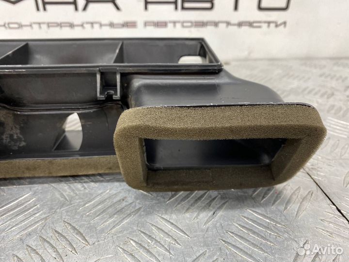 Б/У воздуховод отопителя передний Audi A6 С5 ALF