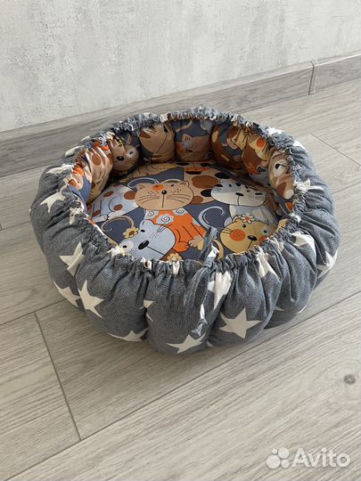 Лежанка для кошек и собак двусторонняя