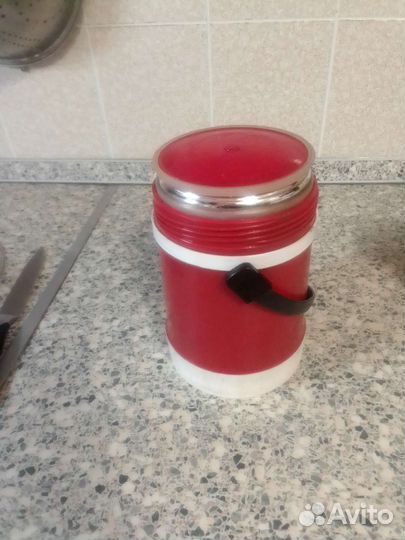 Термоса разные
