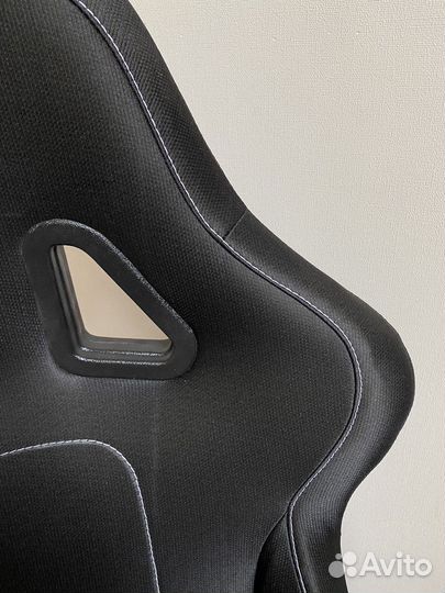 Спортивные сиденья ковши