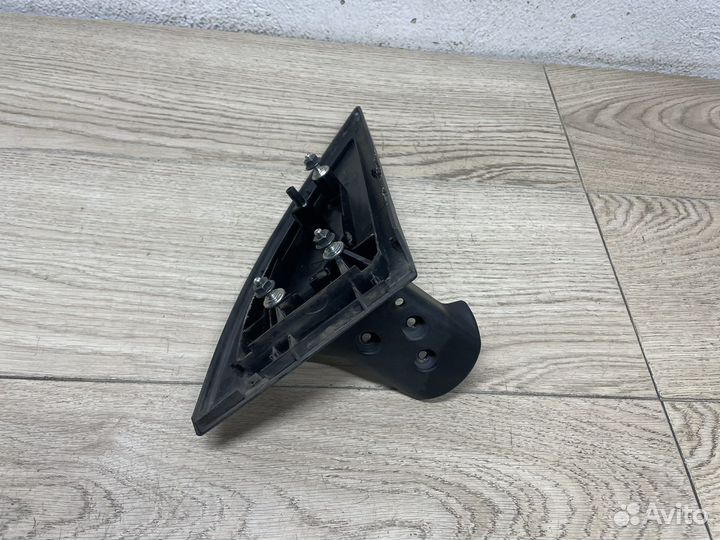 Кронштейн зеркала Nissan X-trail 31 дорест