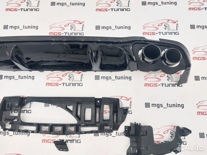 Диффузор с насадками черный E53 AMG w213 Рест