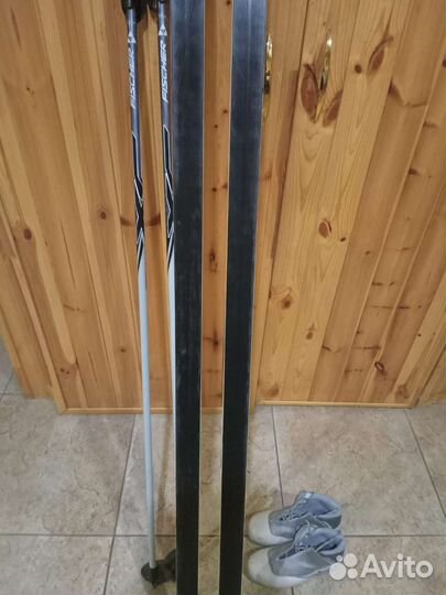 Беговые лыжи